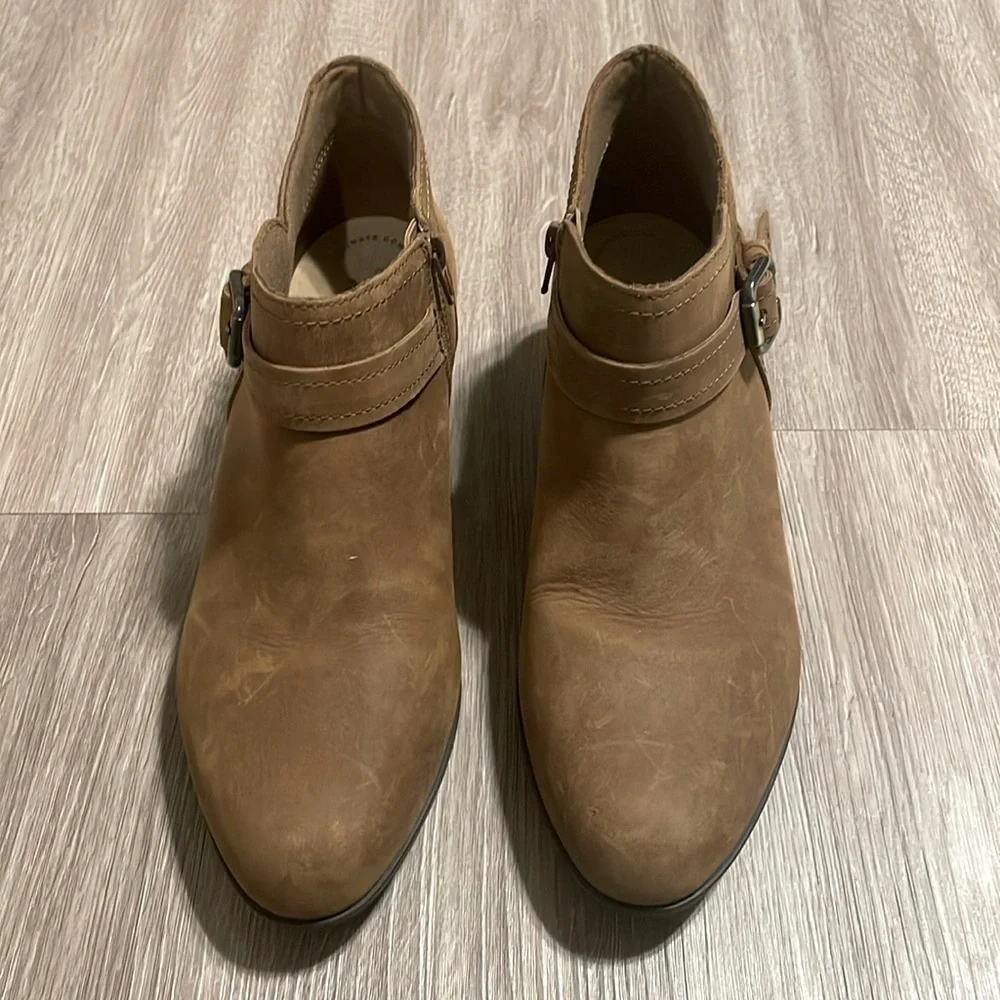 Clark’s Women’s Adreena Hope Booties Size 11 Tan Leather Western Coastal Cowgirl